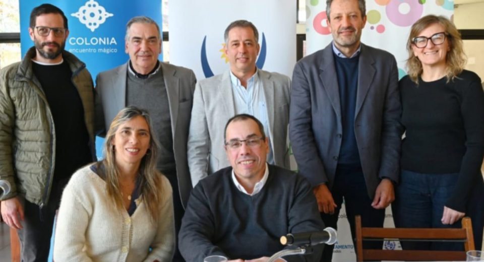 Ministerio de Turismo y la Asociación Turística de Colonia firman convenio de cooperación